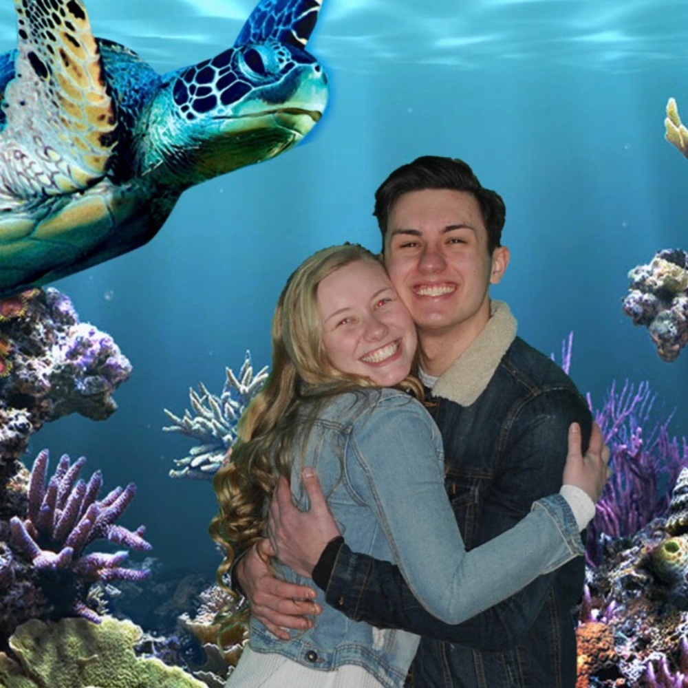 Meet your Posher, Angela